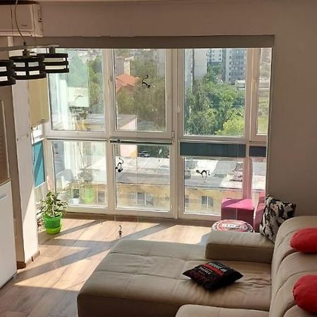 Sghaus Constanta Appartement Buitenkant foto