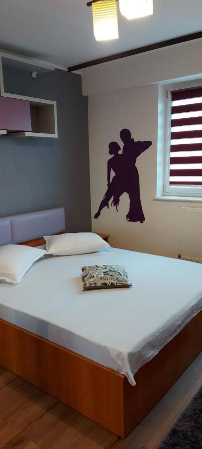 Sghaus Constanta Appartement Buitenkant foto