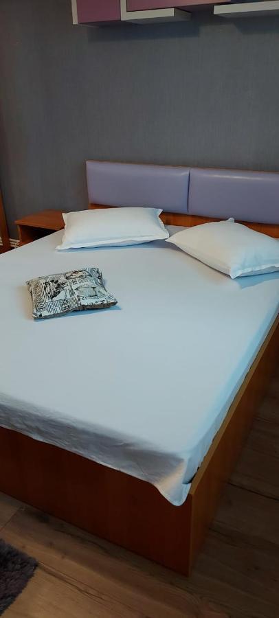 Sghaus Constanta Appartement Buitenkant foto